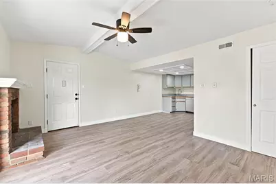 122 Samarra Estates Drive #I, Fenton, MO 63026 - Photo 2