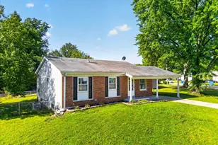 7416 Foxmont Dr, Hazelwood, MO 63042 - Photo 36