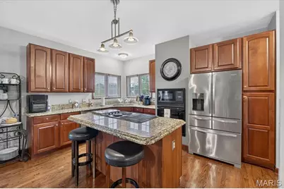 2259 Sycamore Drive, Chesterfield, MO 63017 - Photo 8