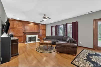 2259 Sycamore Drive, Chesterfield, MO 63017 - Photo 18