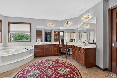 2259 Sycamore Drive, Chesterfield, MO 63017 - Photo 14