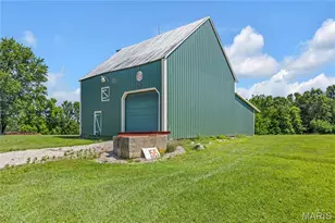 2302 Berkemeyer Rd, Hermann, MO 65041 - Photo 52