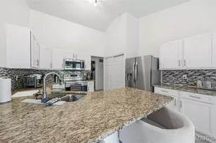214 Charging Bear Dr, Wentzville, MO 63385 - Photo 26