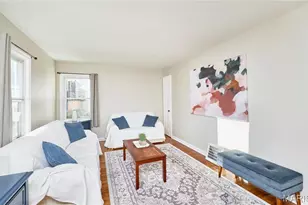 3135 La Vista Dr, Saint Ann, MO 63074 - Photo 2