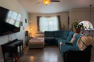 250 Derek Dr, Hawk Point, MO 63349 - Photo 8