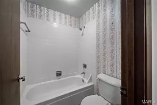 148 Cumberland Pk Ct, Ballwin, MO 63011 - Photo 20