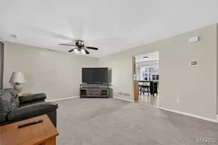 916 Carpathian Dr, Lake Saint Louis, MO 63367 - Photo 8