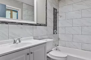 12 Country Ln, Florissant, MO 63033 - Photo 18