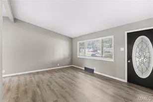 2025 Thunderbird Ave, Florissant, MO 63033 - Photo 4