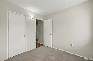2640 Suffolk Pl, Florissant, MO 63033 - Photo 12