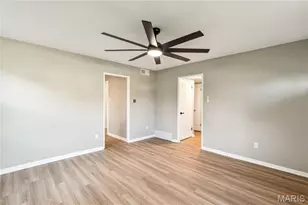 1830 Washington St, Florissant, MO 63033 - Photo 4