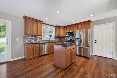 2815 Birch Tree Drive, Saint Charles, MO 63301 - Photo 10