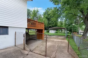 3246 Airway Ave, Breckenridge Hills, MO 63114 - Photo 24