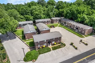 245 Chambers Rd, Riverview, MO 63137 - Photo 1