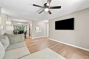 6803 Cottage Grove Ln, Oakville, MO 63129 - Photo 14