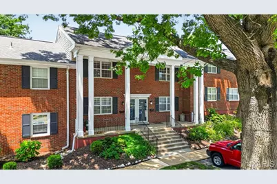 1663 E Swan Circle, Saint Louis, MO 63144 - Photo 2