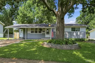 1375 Tahoe Dr, Florissant, MO 63031 - Photo 1