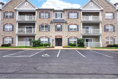 6 Monarch Trace Court #103, Chesterfield, MO 63017 - Photo 2