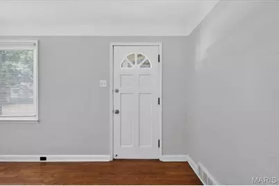 5658 Leverette Avenue, Saint Louis, MO 63136 - Photo 6