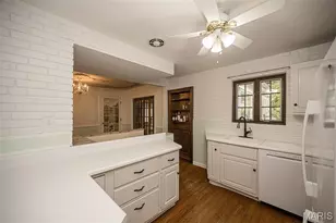 1119 Cheshire Ln, Saint Louis, MO 63119 - Photo 4