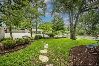 1119 Cheshire Lane, Saint Louis, MO 63119 - Photo 16
