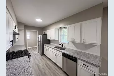 27 Nob Hill Drive, Hazelwood, MO 63138 - Photo 24
