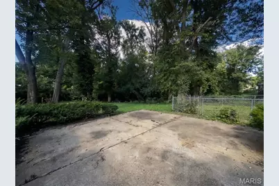 27 Nob Hill Drive, Hazelwood, MO 63138 - Photo 42