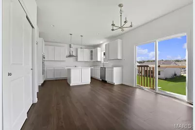 12232 Louiselle Park Drive, Maryland Heights, MO 63043 - Photo 14