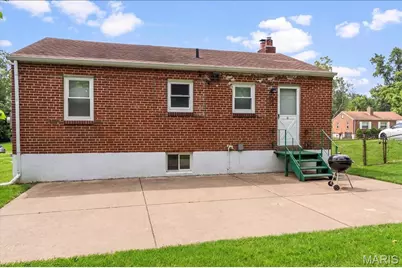 8871 Granada Place, Saint Louis, MO 63136 - Photo 6