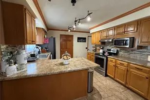 137 Rosewood Dr, Hannibal, MO 63401 - Photo 12