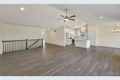 302 Osprey Court, Lake Saint Louis, MO 63367 - Photo 4