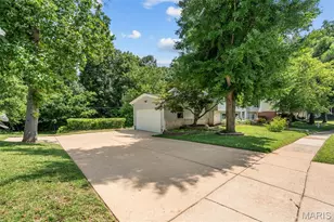 2613 Blackforest Dr, Saint Louis, MO 63129 - Photo 46