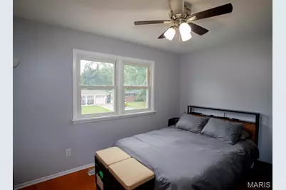 2423 Chaucer Avenue, Overland, MO 63114 - Photo 22