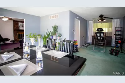 2423 Chaucer Avenue, Overland, MO 63114 - Photo 6