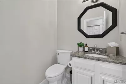 14814 Straub Hill Lane, Chesterfield, MO 63017 - Photo 26