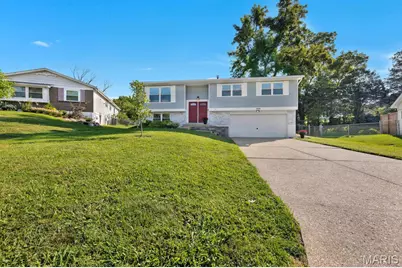 400 Coventry Lane, Manchester, MO 63021 - Photo 2