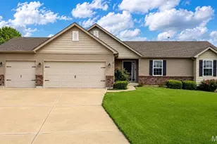 13 Stone Bridge Ct, Moscow Mills, MO 63362 - Photo 1