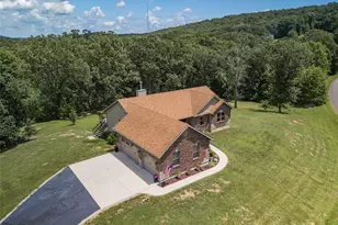 4425 Johnson Ridge Estates Rd, Bloomsdale, MO 63627 - Photo 40