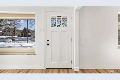 5655 Potomac Street, Saint Louis, MO 63139 - Photo 2