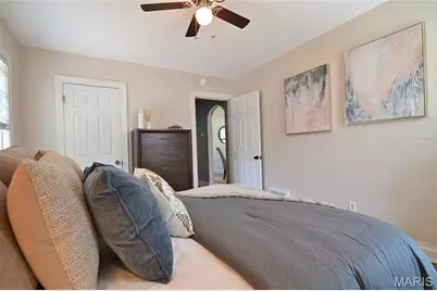 6208 Bixby Avenue, Affton, MO 63123 - Photo 22