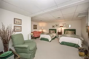 33 Narragansett Dr, Ladue, MO 63124 - Photo 14