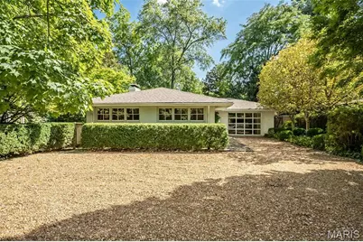 33 Narragansett Drive, Ladue, MO 63124 - Photo 2