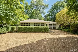 33 Narragansett Dr, Ladue, MO 63124 - Photo 2