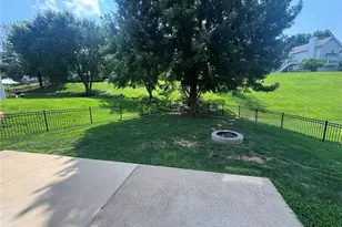 469 Coventry Trail Ln, Maryland Heights, MO 63043 - Photo 24