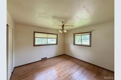 2120 Argo Drive, Florissant, MO 63031 - Photo 8