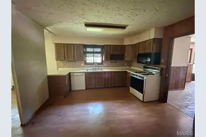 2120 Argo Drive, Florissant, MO 63031 - Photo 4