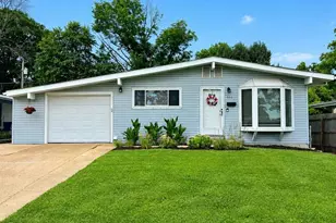 413 St Lawrence Dr, Ballwin, MO 63021 - Photo 1