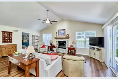 628 Trestle Way, Troy, MO 63379 - Photo 18