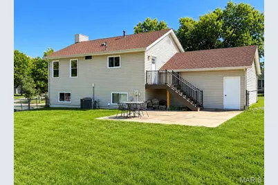 2528 Stillwater Drive, O'Fallon, MO 63368 - Photo 2