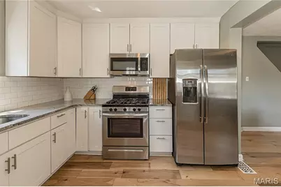 5742 Tholozan Avenue, Saint Louis, MO 63109 - Photo 18